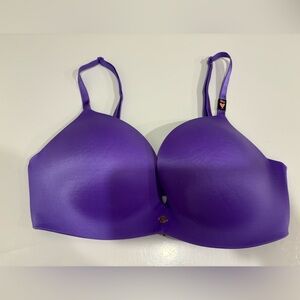 Victoria's Secret Purple Molded T-Shirt Bra- NWT
